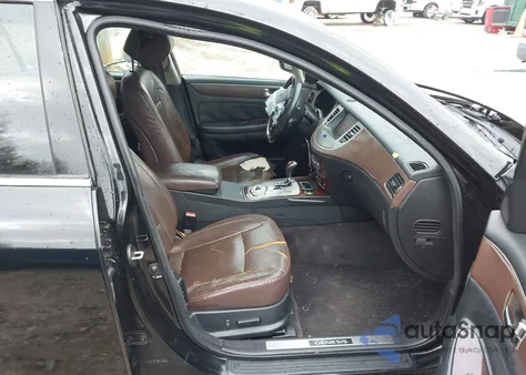 2011 Hyundai Genesis 4.6 из США, поврежденный, VIN KMHGC4DF6BU132571